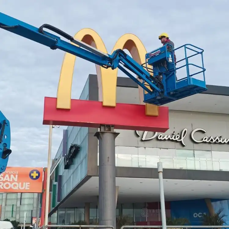 mc-donalds-trabajos-de-altura-via-solution